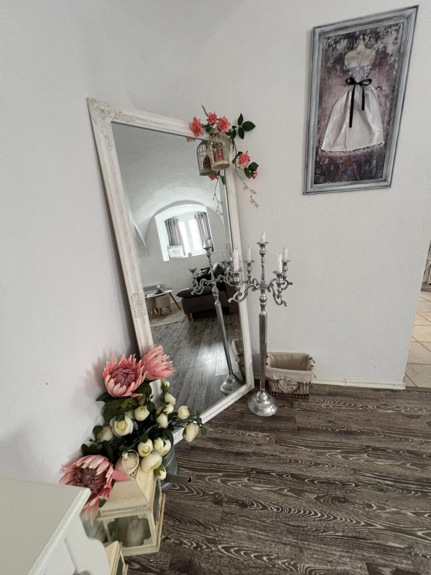 Korona Apartman Szekesfehervar Ngoại thất bức ảnh