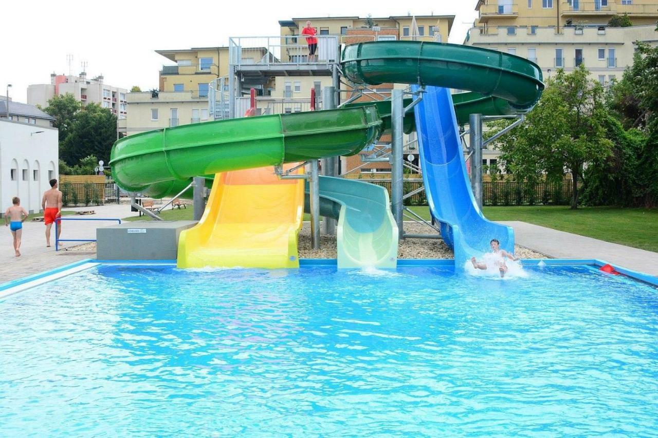 Korona Apartman Szekesfehervar Ngoại thất bức ảnh